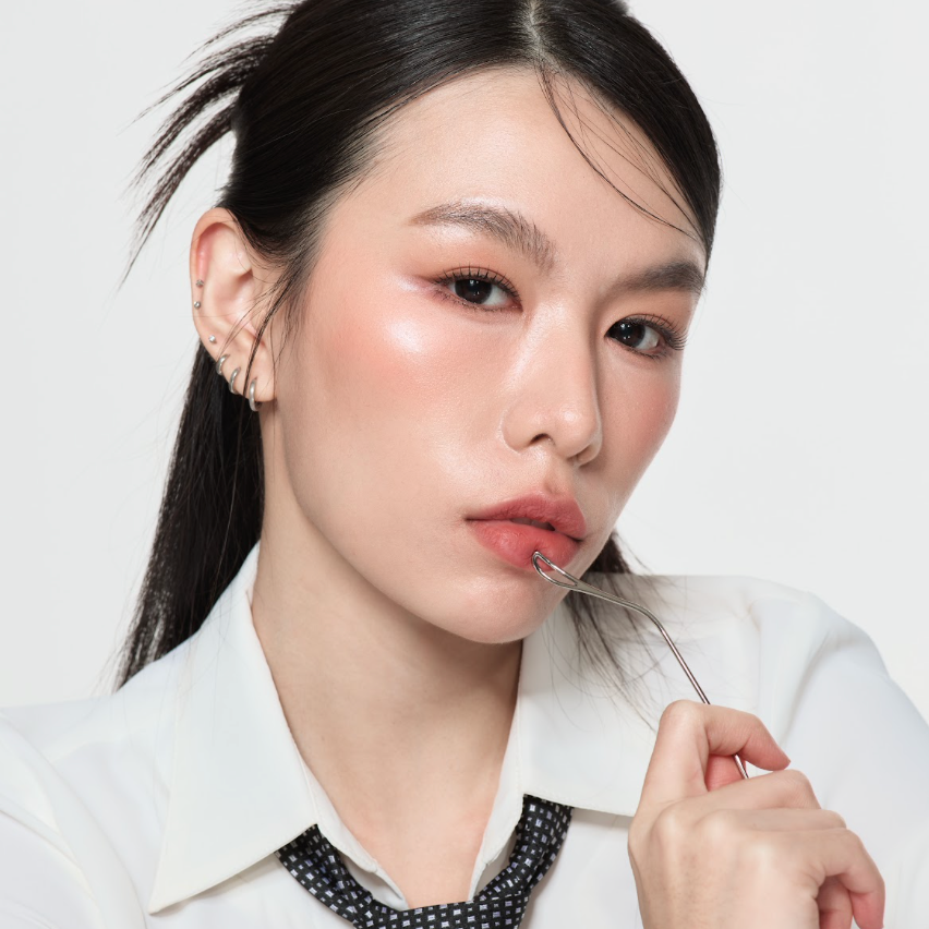 CONSMY Chapters First Date 14.2mm monthly disposable contact lens packaging — Malaysia's trusted Korean lens brand